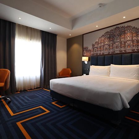 Holiday Inn Express & Suites Jaipur Gopalpura Exterior foto